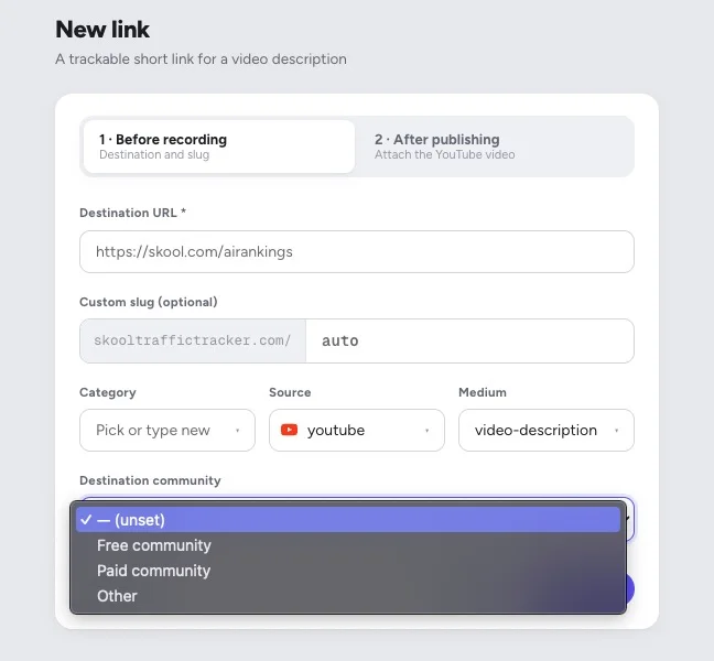 New link form in SkoolTrafficTracker: destination URL, custom slug, and category, source, and medium tags